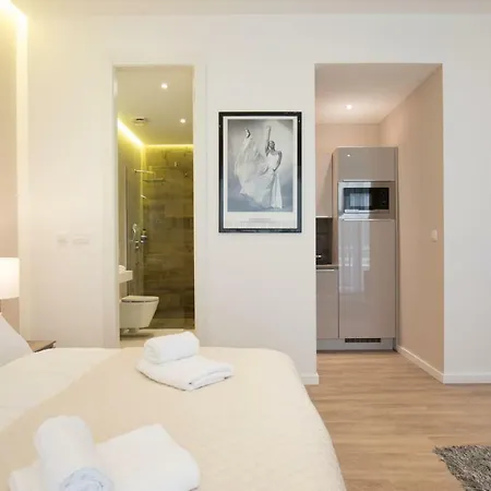 Guest house And Comfort Zone Split