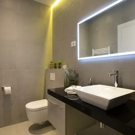 Apartment&rooms Comfort Zone